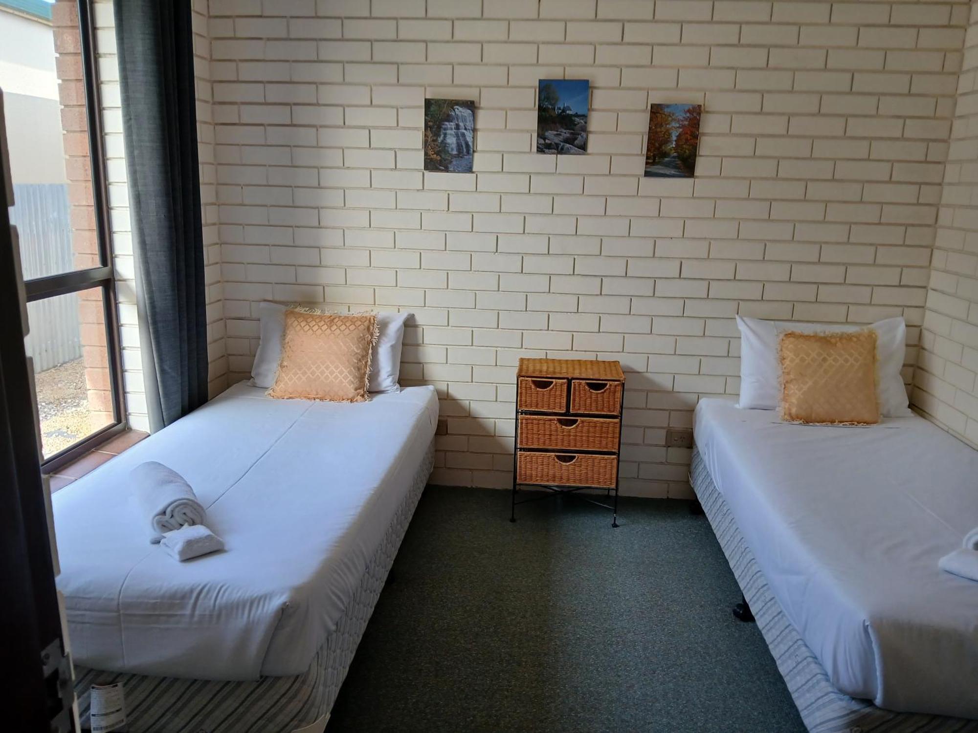 Birch Motel Tocumwal Previously Known As Kanimbla Motor Inn Exterior photo